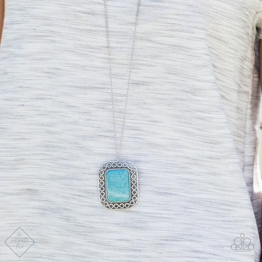 Santa Fe Necklace in Silver and Turquoise